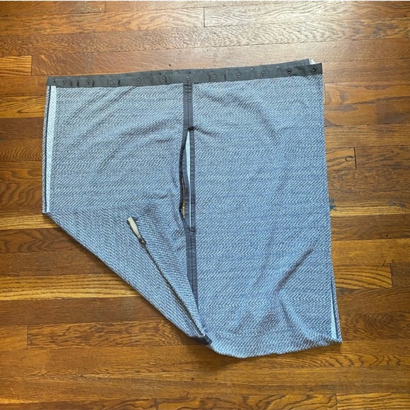 Lululemon Athletica Vinyasa convertible scarf gray/white - Picture 1 of 7
